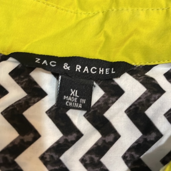 Zac & Rachel button up cotton-spandex size XL white with black zigzag 24-148 - Picture 3 of 8